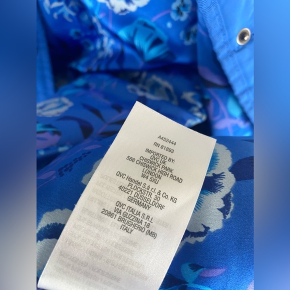 Isaac Mizrahi Live - Royal Blue with Flower Pattern Inside - Vest - 3XL - Picture 6 of 10